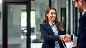 saleswoman, women in sales